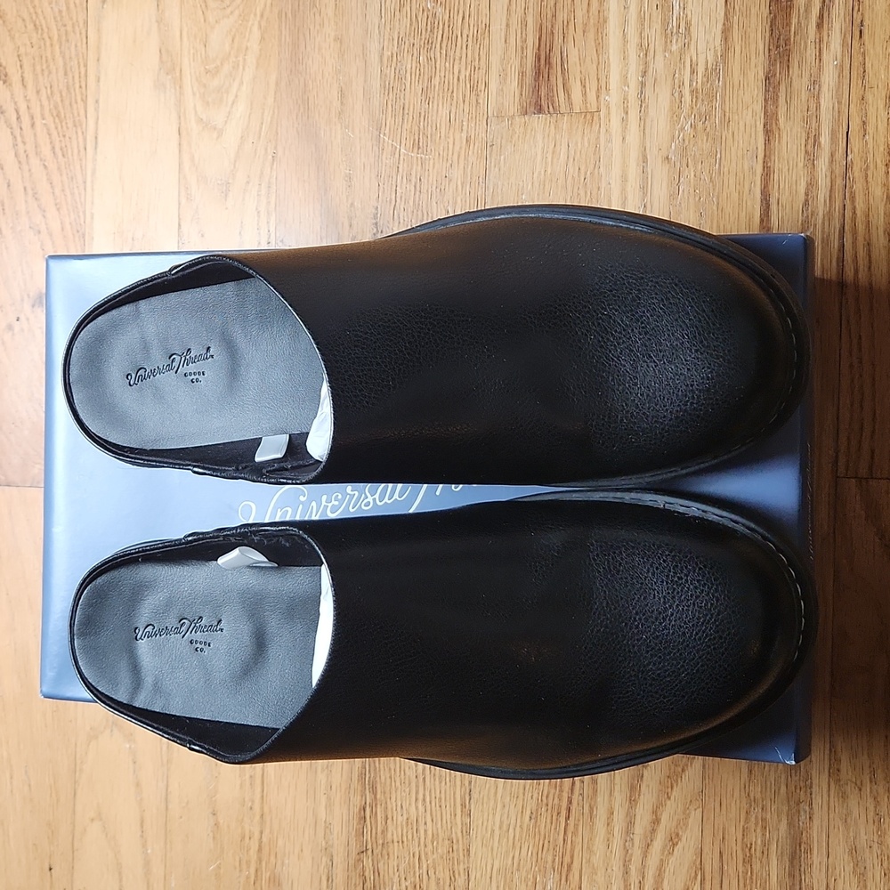 Universal Thread Black Mules - image 3